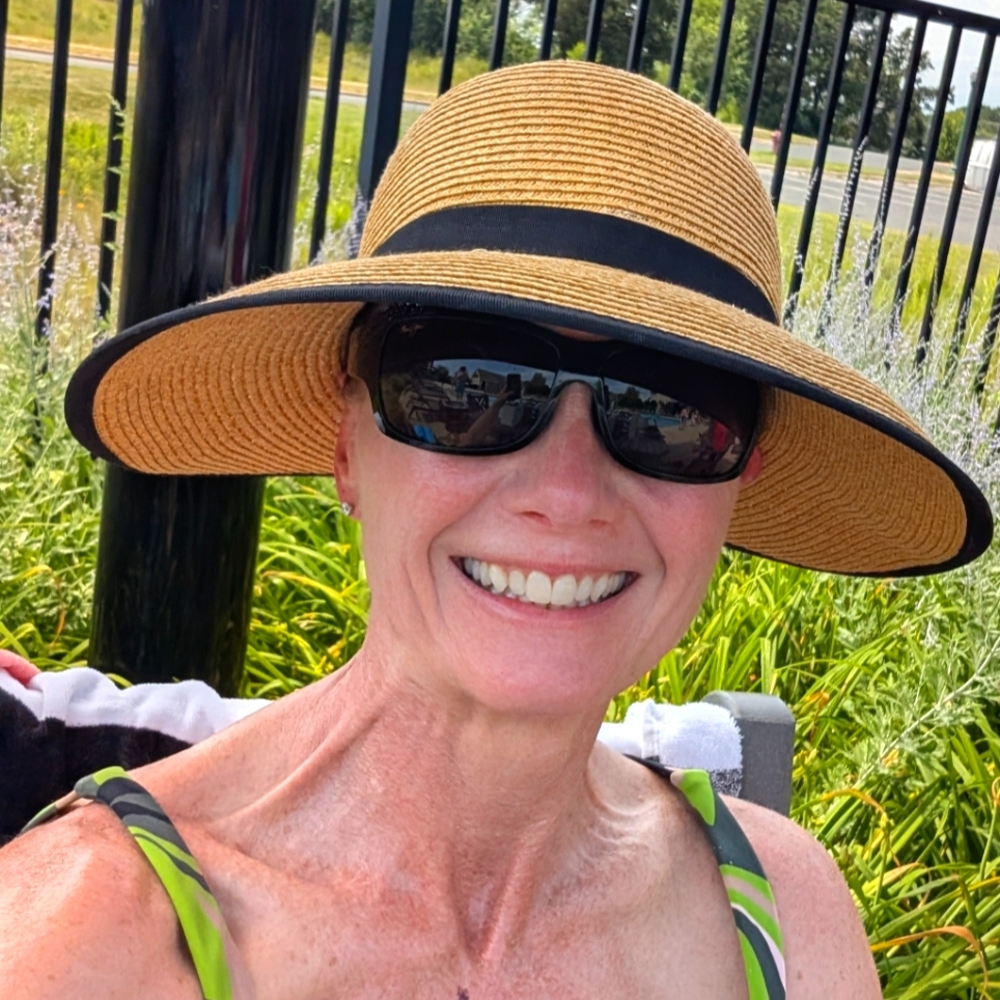 Meet your Posher, Pamela